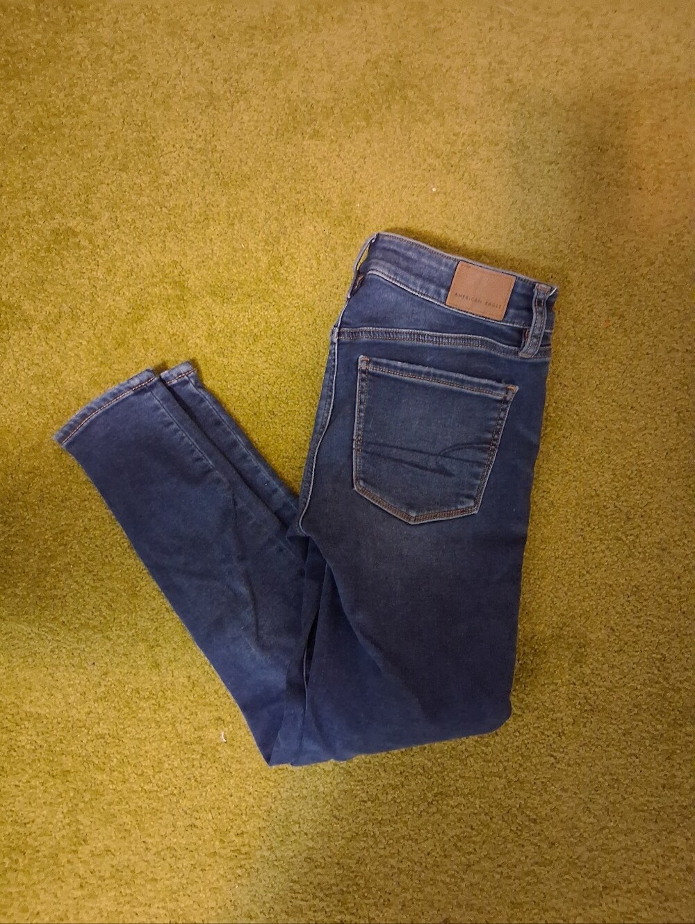 American Eagle Skinny Distressed Jeans Size 2 Short